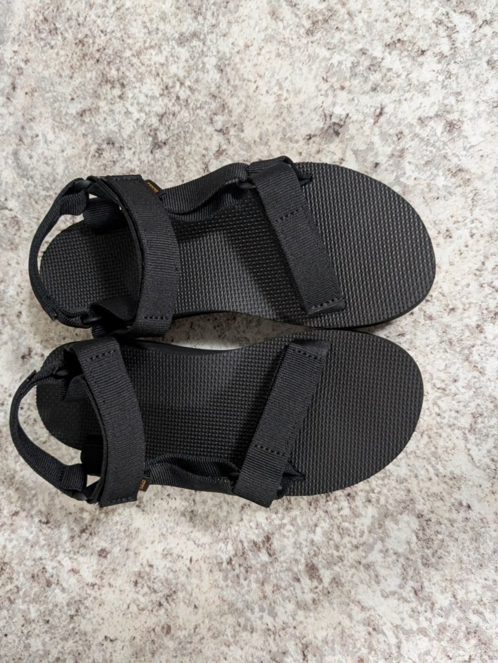 Black Strappy Outdoor Sandals